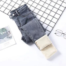 Calça Jeans Peluciada Tendência de Inverno - Lacapri