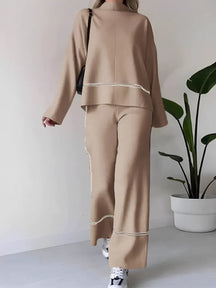 Conjunto de Tricô com Suéter Mullet Gola Alta e Calça Cintura Alta Confortável