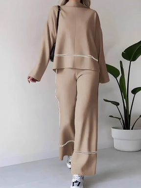 Conjunto de Tricô com Suéter Mullet Gola Alta e Calça Cintura Alta Confortável