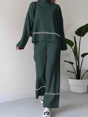 Conjunto de Tricô com Suéter Mullet Gola Alta e Calça Cintura Alta Confortável